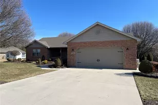 203 Westbury Dr, Greenville, OH 45331 - Photo 2