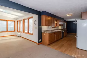 2076 Granada Dr, Beavercreek, OH 45431 - Photo 12