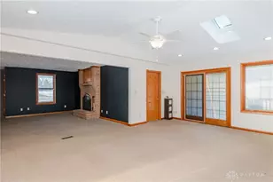 2076 Granada Dr, Beavercreek, OH 45431 - Photo 6