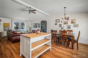 2389 Windsor Village Dr, Miamisburg, OH 45342 - Photo 8