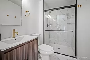 2389 Windsor Village Dr, Miamisburg, OH 45342 - Photo 12