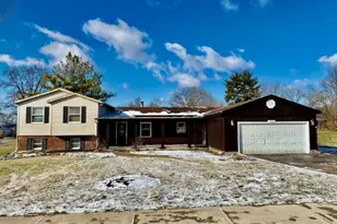 105 Cherry St, Springboro, OH 45066 - Photo 2