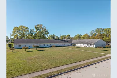 101 Maple Gardens Drive, Englewood, OH 45322 - Photo 4