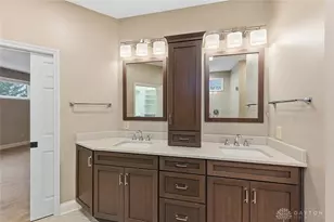 1174 Club View Dr, Dayton, OH 45458 - Photo 28