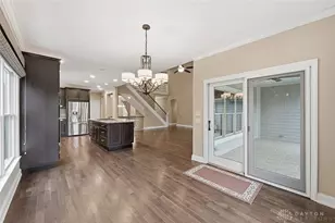 1174 Club View Dr, Dayton, OH 45458 - Photo 16