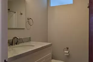 318 Winnimac Ave, Englewood, OH 45322 - Photo 8