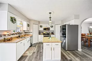 6559 River's Edge Dr, Lewis Center, OH 43035 - Photo 14