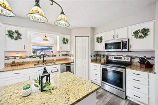 6559 River's Edge Dr, Lewis Center, OH 43035 - Photo 16