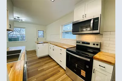 437 N Wright Avenue, Dayton, OH 45403 - Photo 10