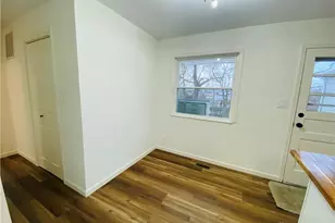 437 N Wright Ave, Dayton, OH 45403 - Photo 12