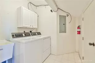 7812 Gapstow Bridge, Springfield Township, OH 45231 - Photo 32