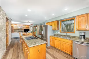 1201 Woodland Greens Blvd, Clearcreek Twp, OH 45066 - Photo 16