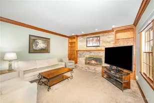 1201 Woodland Greens Blvd, Clearcreek Twp, OH 45066 - Photo 20