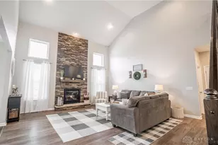 4218 Spicebush Dr, Tipp City, OH 45371 - Photo 12