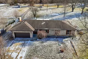 5690 Bunnell Hill Rd, Lebanon, OH 45036 - Photo 2