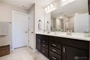 550 Crossing Ln, Dayton, OH 45449 - Photo 26