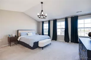 550 Crossing Ln, Dayton, OH 45449 - Photo 22