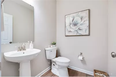 550 Crossing Lane, Dayton, OH 45449 - Photo 18