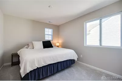 550 Crossing Lane, Dayton, OH 45449 - Photo 34