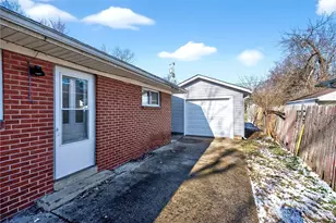 2825 Coronette Ave, Dayton, OH 45414 - Photo 2