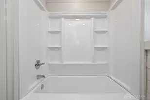 2825 Coronette Ave, Dayton, OH 45414 - Photo 24