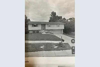 818 Sir Guy Court, Miamisburg, OH 45342 - Photo 1