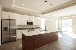 1507 Kingsgate Rd, Springfield, OH 45502 - Photo 8