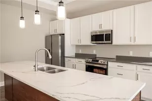 1507 Kingsgate Rd, Springfield, OH 45502 - Photo 10