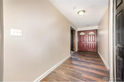 246 Crest Hill Avenue, Vandalia, OH 45377 - Photo 6