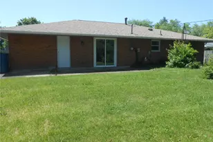 7999 Blackshear Dr, Dayton, OH 45424 - Photo 4