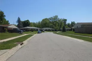 7999 Blackshear Dr, Dayton, OH 45424 - Photo 10