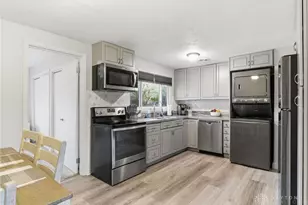 3839 Saranac Dr, Dayton, OH 45429 - Photo 4