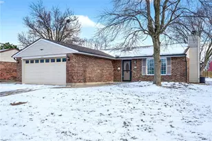 6154 Green Knolls Dr, Dayton, OH 45424 - Photo 4