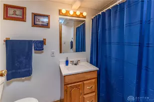 3220 Zephyr Dr, Dayton, OH 45414 - Photo 34