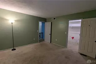 7809 Capitol Hill Ln, Dayton, OH 45459 - Photo 28