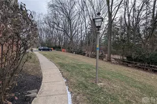 7809 Capitol Hill Ln, Dayton, OH 45459 - Photo 48