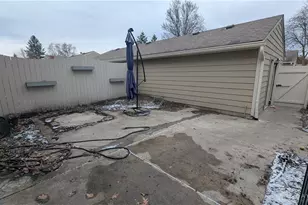 7809 Capitol Hill Ln, Dayton, OH 45459 - Photo 40