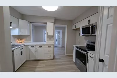 7809 Capitol Hill Lane, Dayton, OH 45459 - Photo 10