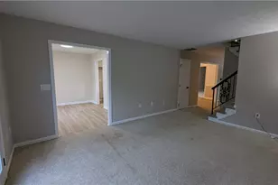 7809 Capitol Hill Ln, Dayton, OH 45459 - Photo 18