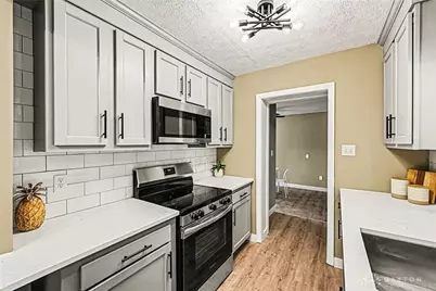 1947 Forestdale Avenue, Beavercreek, OH 45432 - Photo 10