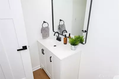 225 S Main Street, Centerville, OH 45458 - Photo 18