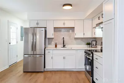 225 S Main Street, Centerville, OH 45458 - Photo 10