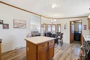 11138 Oakwood Village Blvd, Miamisburg, OH 45342 - Photo 8