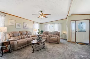 11138 Oakwood Village Blvd, Miamisburg, OH 45342 - Photo 4