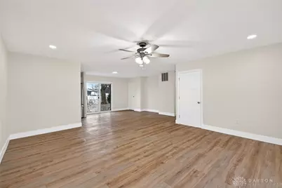 4018 Klepinger Road, Dayton, OH 45416 - Photo 8