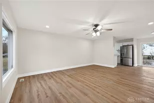 4018 Klepinger Rd, Dayton, OH 45416 - Photo 6