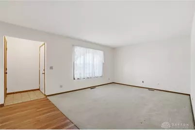 3031 Bradford Drive, Springfield, OH 45503 - Photo 6