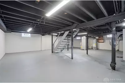 271 S Broadmoor Boulevard, Springfield, OH 45504 - Photo 36