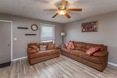 117 W Van Lake Drive, Vandalia, OH 45377 - Photo 4
