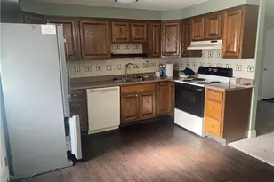 322 Savoy Ave, West Carrollton, OH 45449 - Photo 2